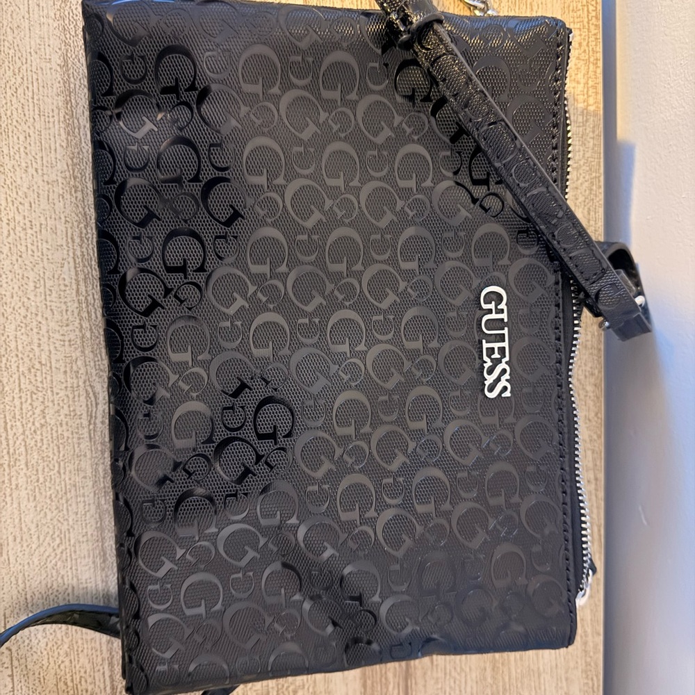 NEW=GUESS Black Monogram Crossbody Bag - Picture 5 of 5